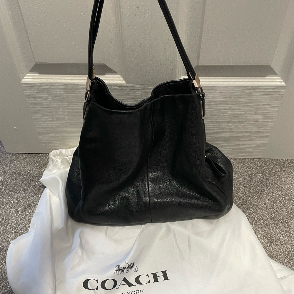 Coach Black Leather Shoulder Bag